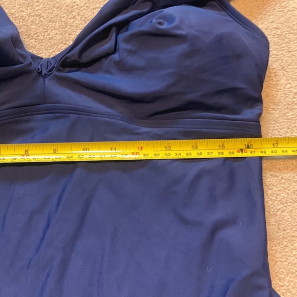 Halter V Neck 1 Piece Bathing Suit Twist Front Ruched Tie Side Navy Size 1X - Picture 10 of 11
